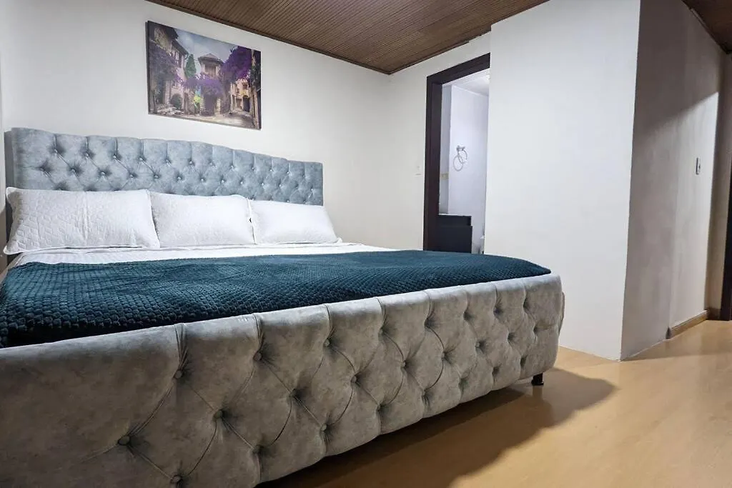 Apartamento En Chico Reservado, Parque 93, World Trade Center! Bogota Apartment